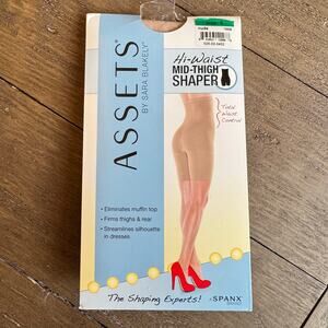 SPANX Assets Women's 3 (155lbs-180lbs) High Waist Mid Thigh Shaper Shorts Nude